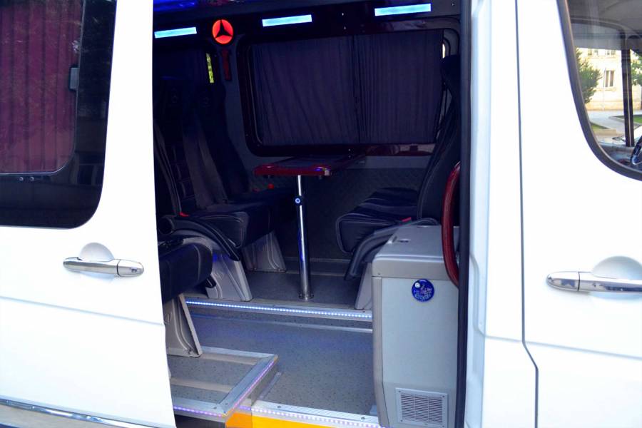 Mercedes Benz Sprinter